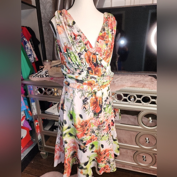 La Petit Robe Multi Colored Cocktail Dress Size European 50 - Picture 2 of 5